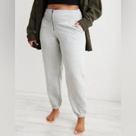 Aerie Fleece Corset Jogger- Light Grey - Picture 2 of 5